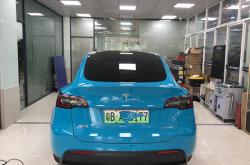 一起来看看这份深圳光明汽车贴车衣多少钱改色膜报告！